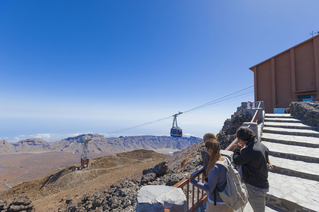10-teleferico-parque-nacional-teide-familia.jpg