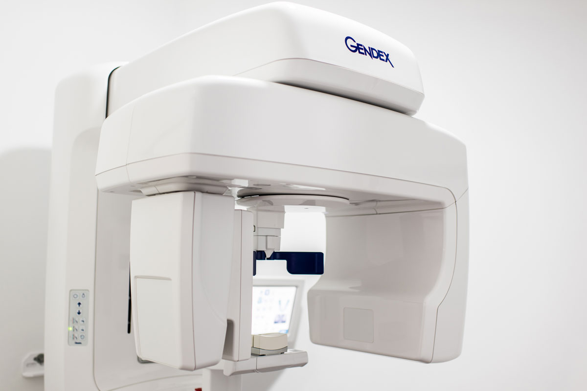 Appareil dentaire Gendex à rayons X dans une clinique à Tenerife.